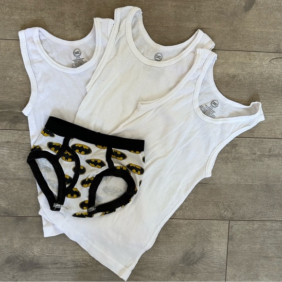 2T/3T Toddler Boy White tank Under Shirts & Batman Undies bundle - Picture 1 of 8